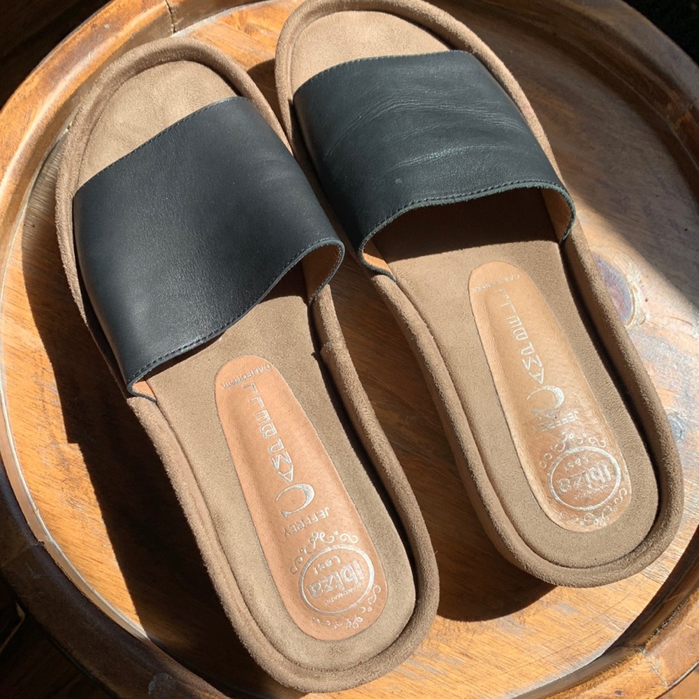 Perfect little slide wedge